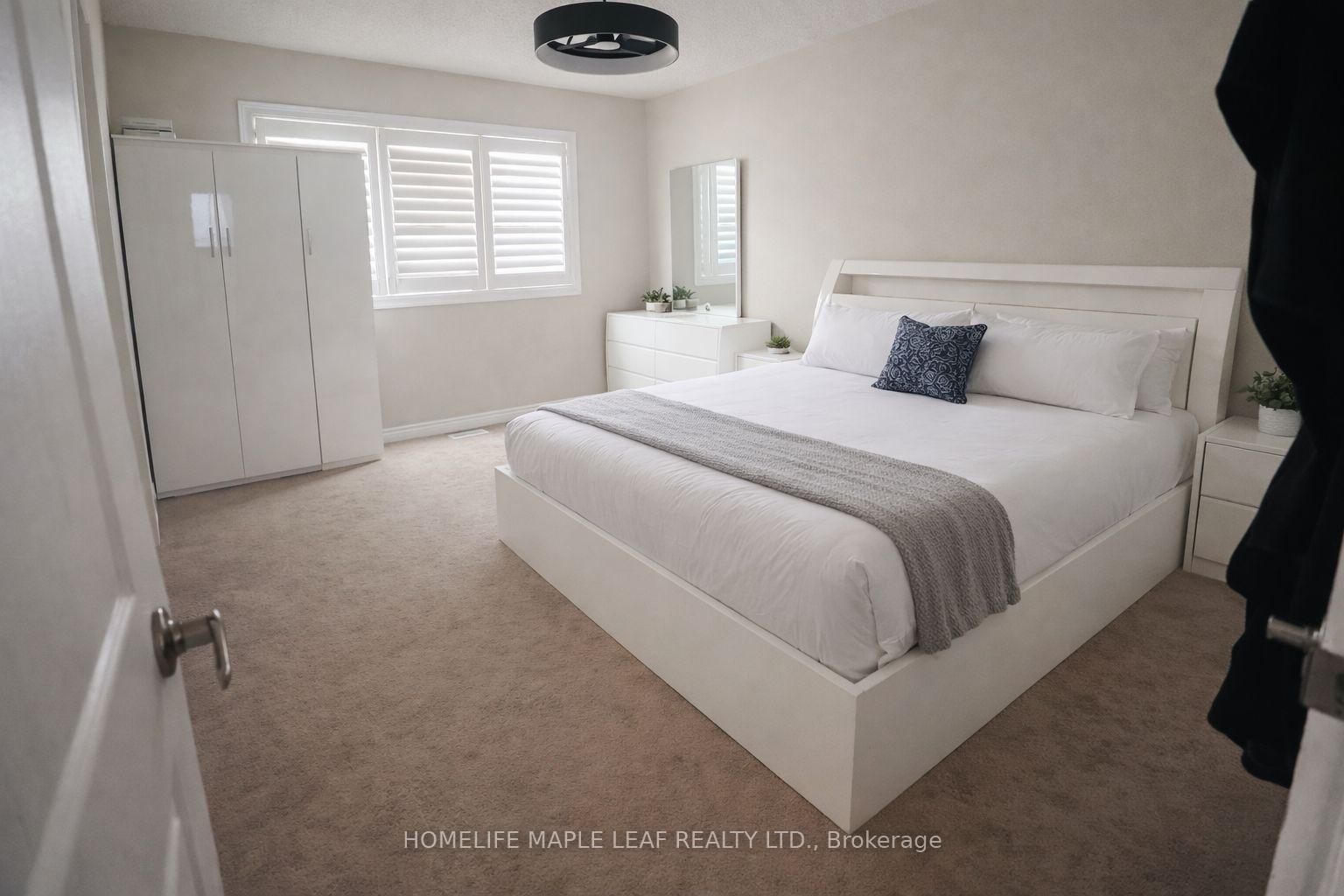 67 Folgate Crescent - Photo 14