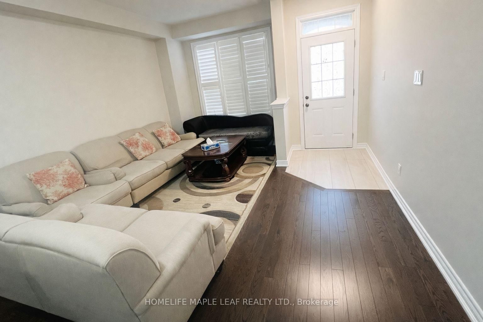 67 Folgate Crescent - Photo 3