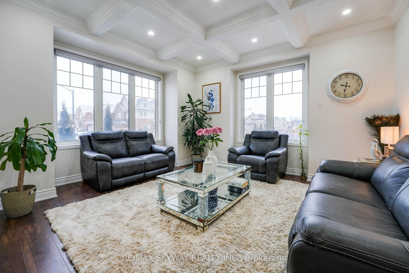 67 Veterans Drive - Photo 5