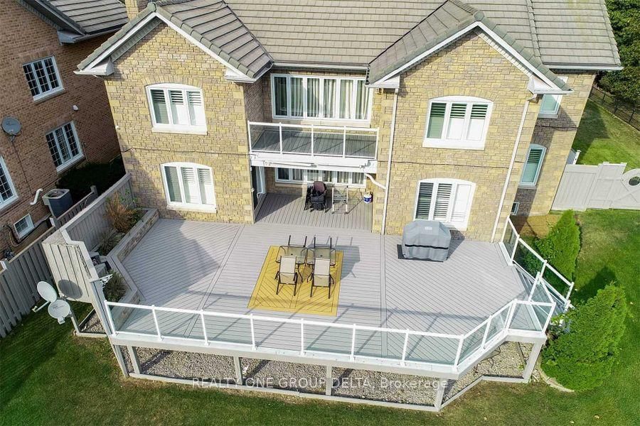 1918 Royal Credit Boulevard - Photo 8