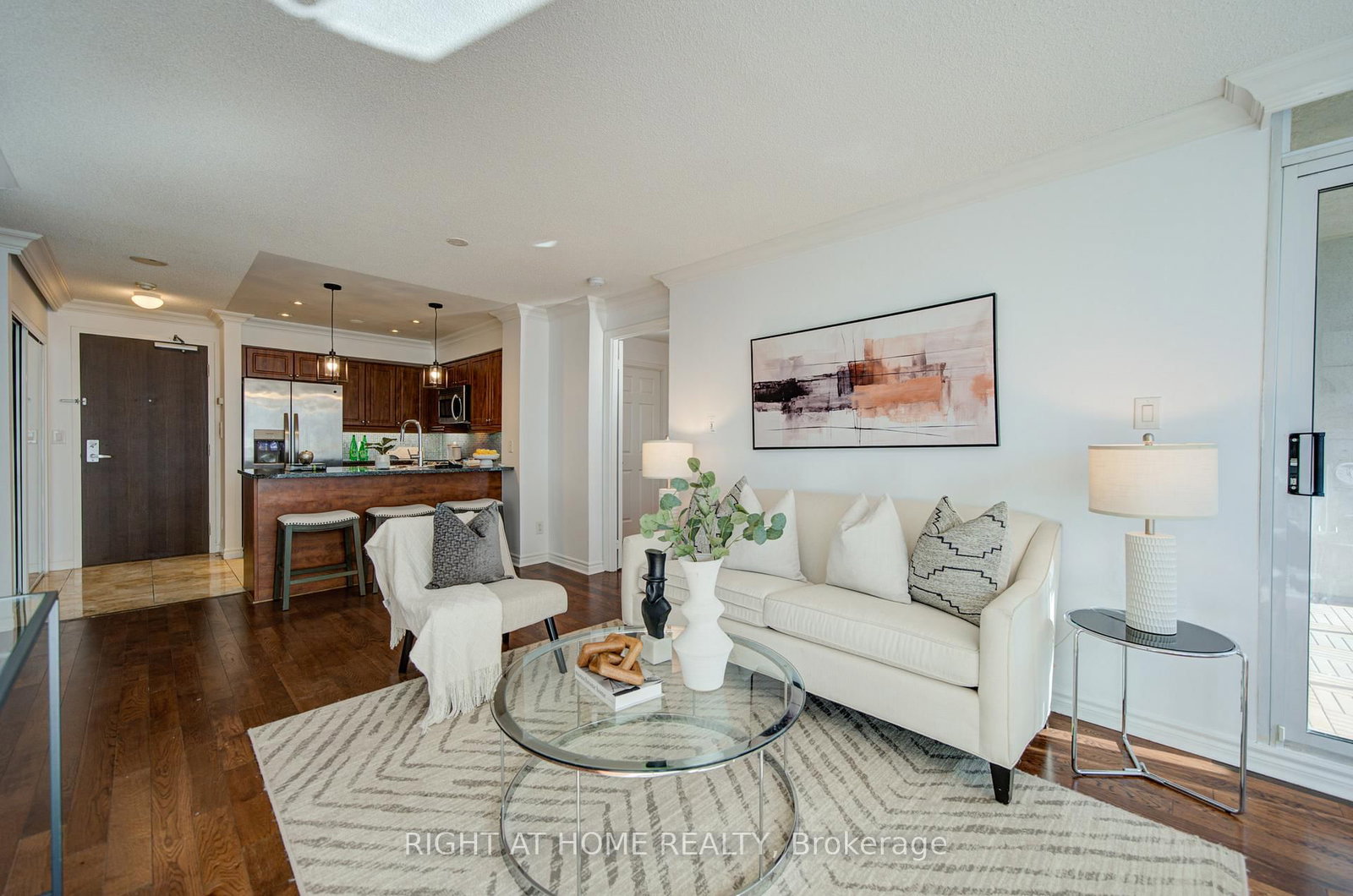 335 Rathburn Road W, Unit 211 - Photo 13