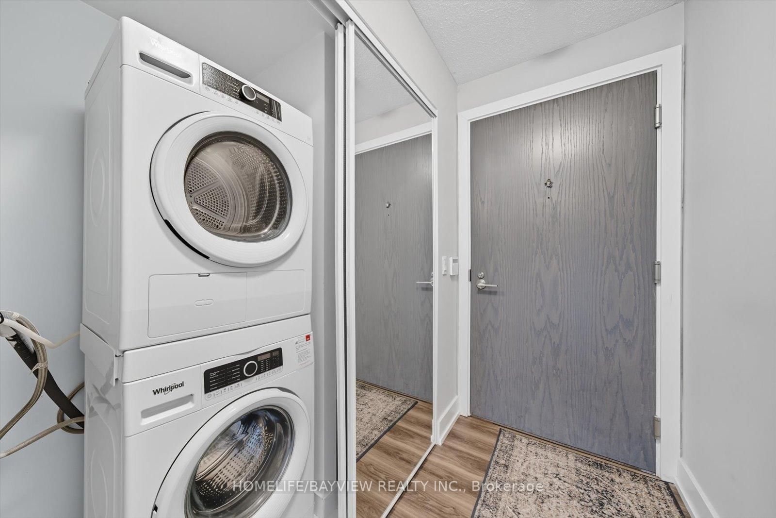 7 Mabelle Avenue, Unit 2802 - Photo 24