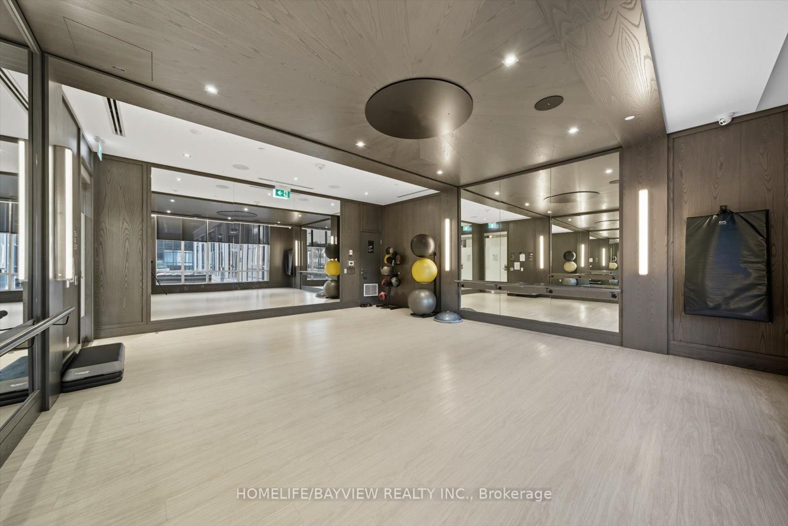 7 Mabelle Avenue, Unit 2802 - Photo 32