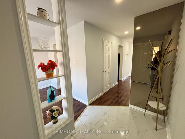 23 - 4635 Regents Terrace