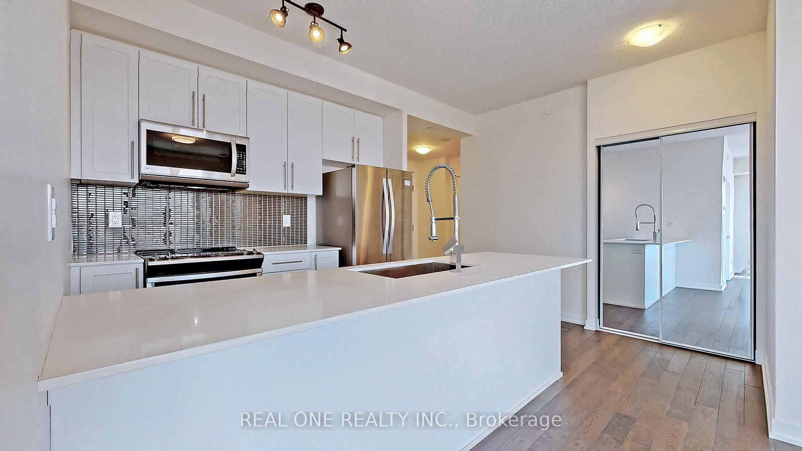 510 Curran Place, Unit 2104 - Photo 15