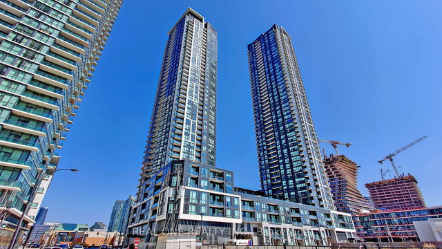 2104 - 510 Curran Place