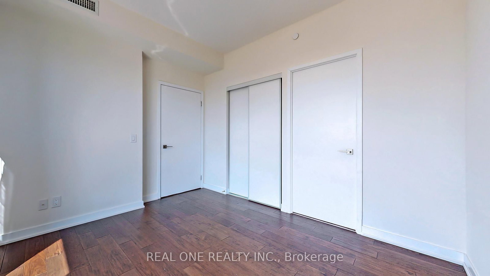 510 Curran Place, Unit 2104 - Photo 24
