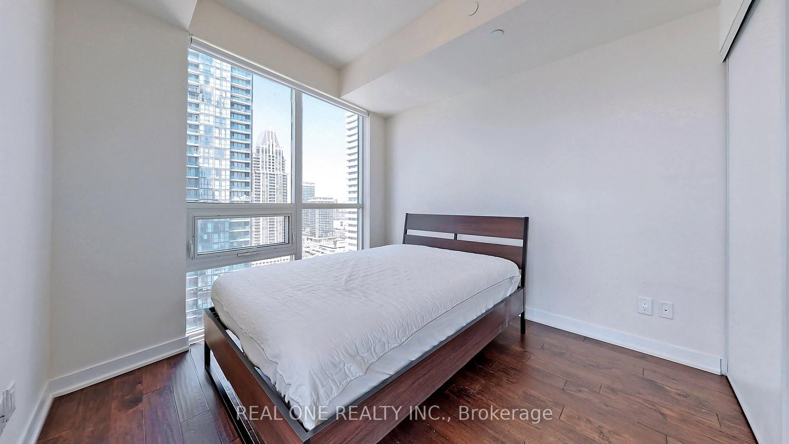 510 Curran Place, Unit 2104 - Photo 27