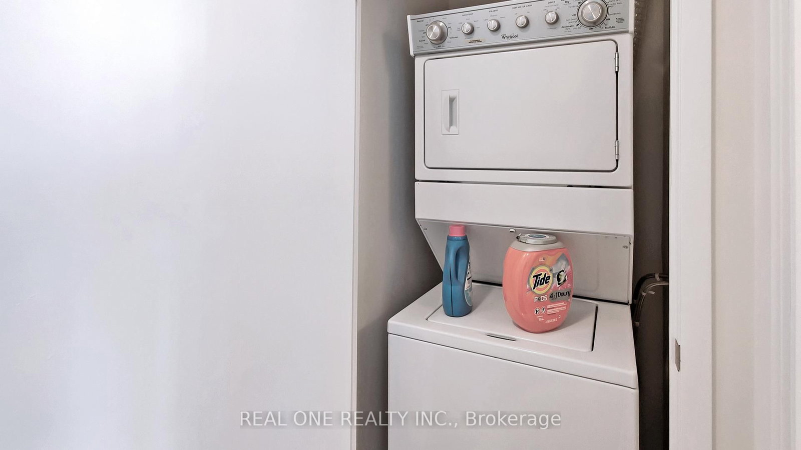 510 Curran Place, Unit 2104 - Photo 32