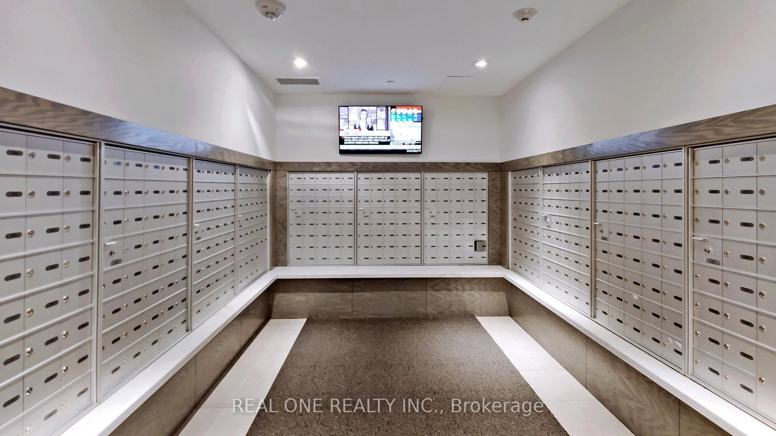 510 Curran Place, Unit 2104 - Photo 38