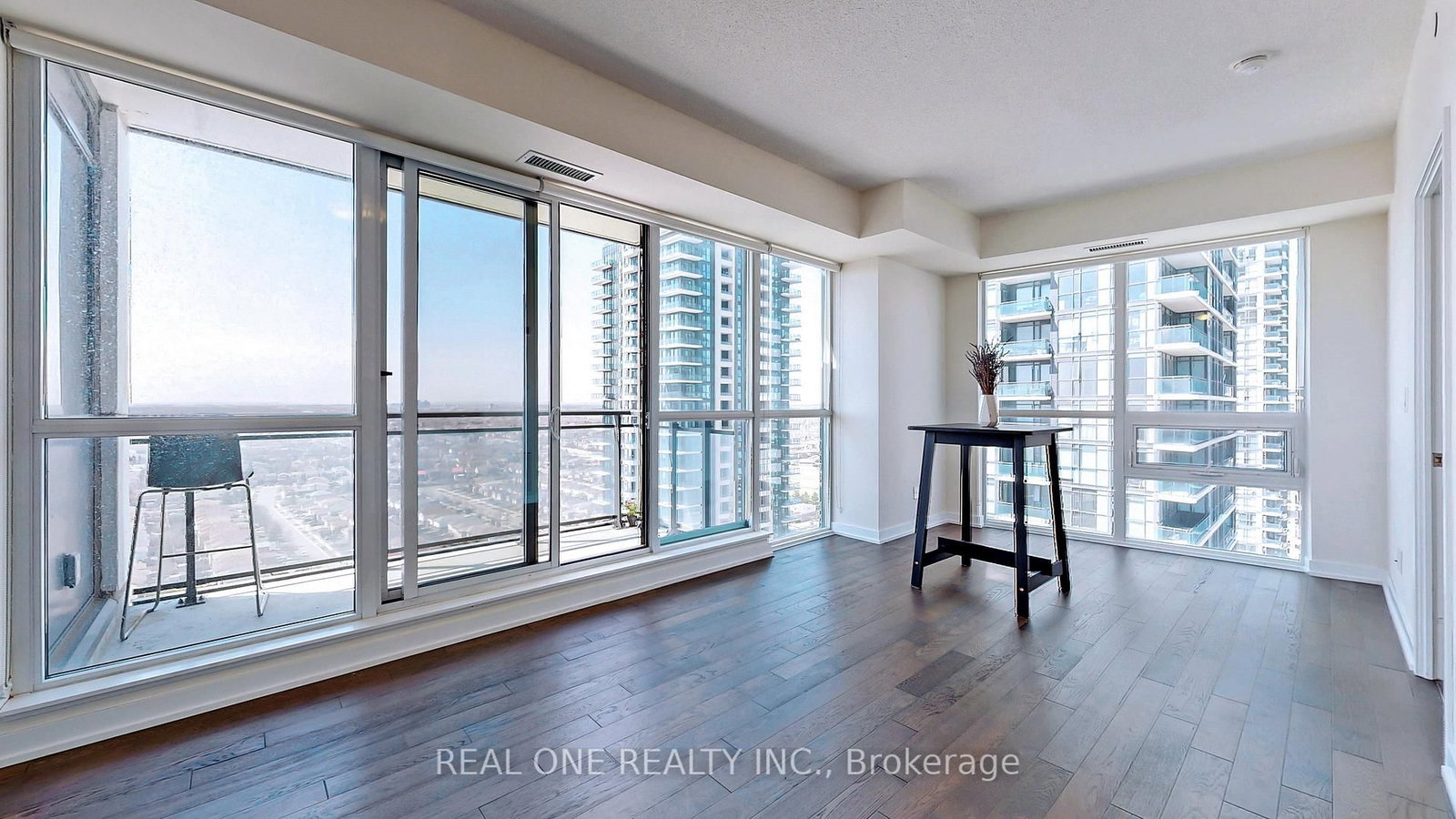 510 Curran Place, Unit 2104 - Photo 8