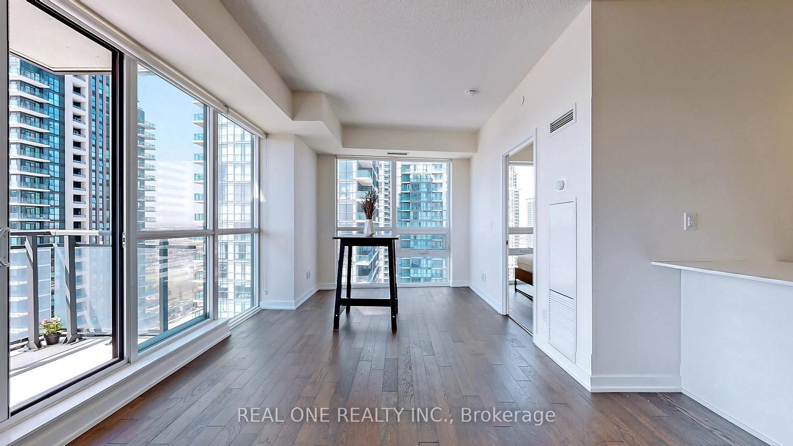 510 Curran Place, Unit 2104 - Photo 9