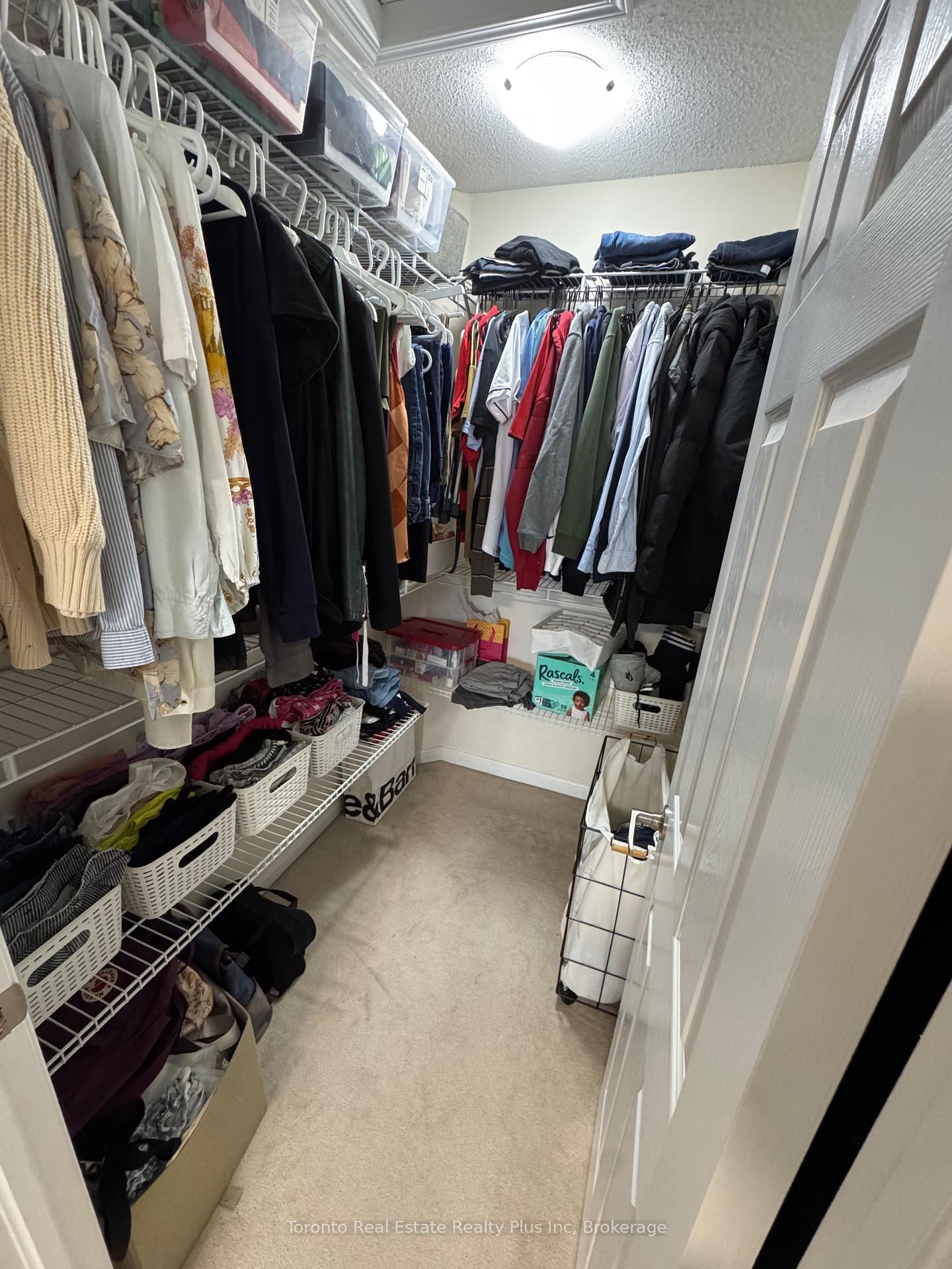 Townhouse for sale at 573 Cargill Path, Milton, Ontario, L9T 7R5 - Coates - MLS: W12988944