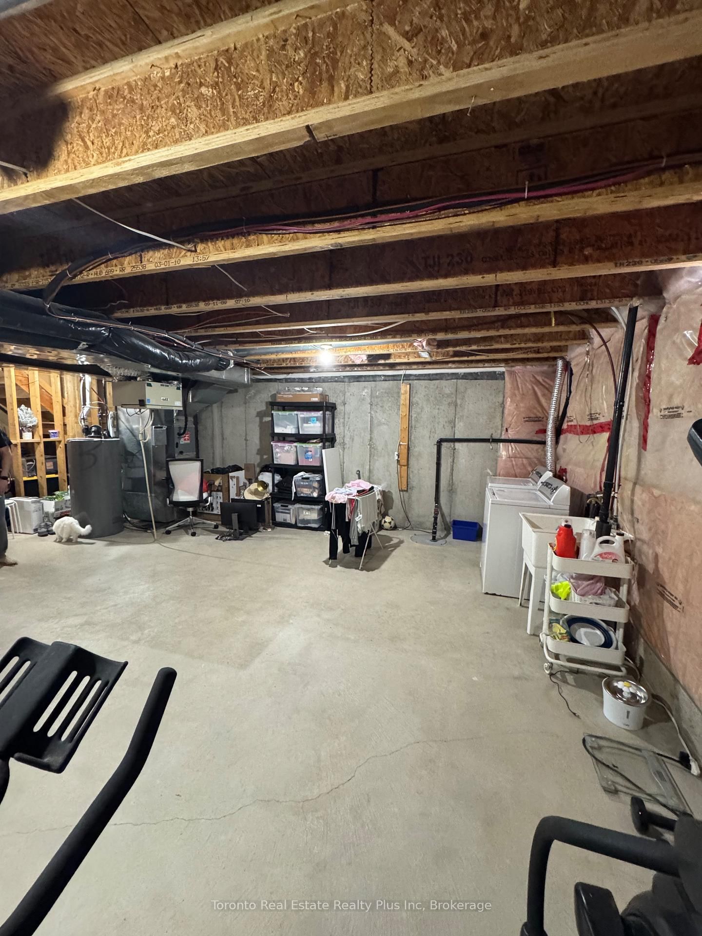 Townhouse for sale at 573 Cargill Path, Milton, Ontario, L9T 7R5 - Coates - MLS: W12988944