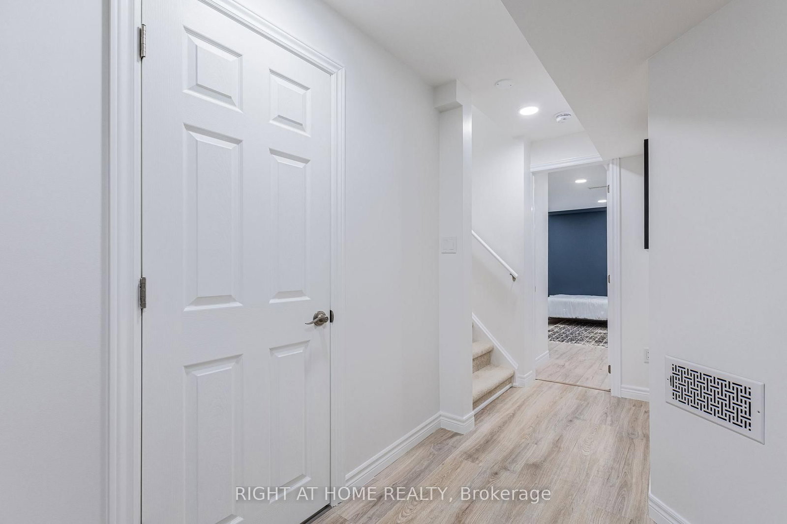 Detached House for sale at 488 Mcgibbon Drive, Milton, Ontario, L9T 8T7 - Clarke - MLS: W12989010