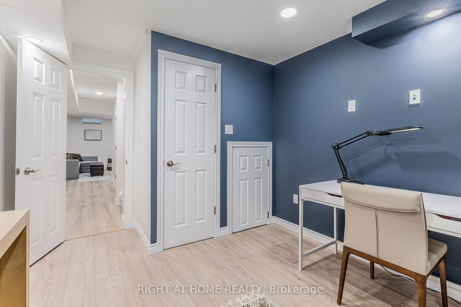 Detached House for sale at 488 Mcgibbon Drive, Milton, Ontario, L9T 8T7 - Clarke - MLS: W12989010