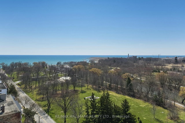 1301 - 3865 Lake Shore Boulevard W