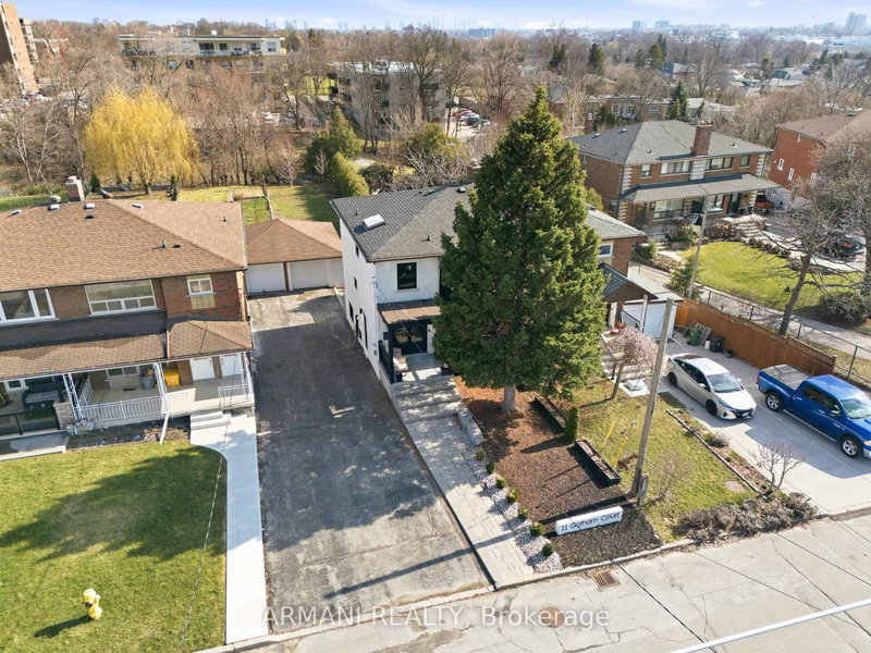 11 Gotham Crt, Toronto, M6M 2N9 | Image 2