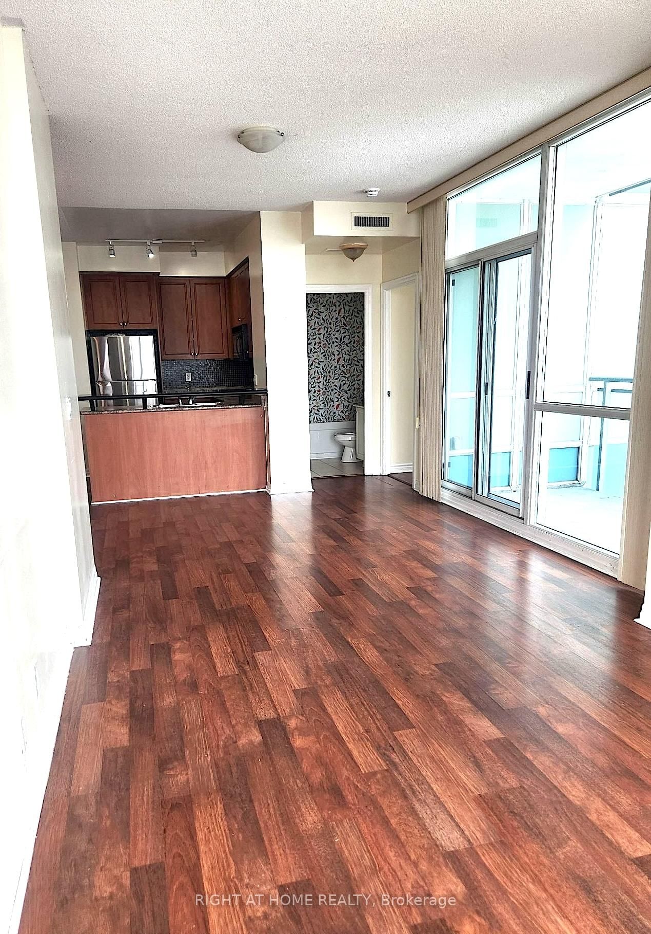 220 Burnhamthorpe Road W, Unit 2902 - Photo 12