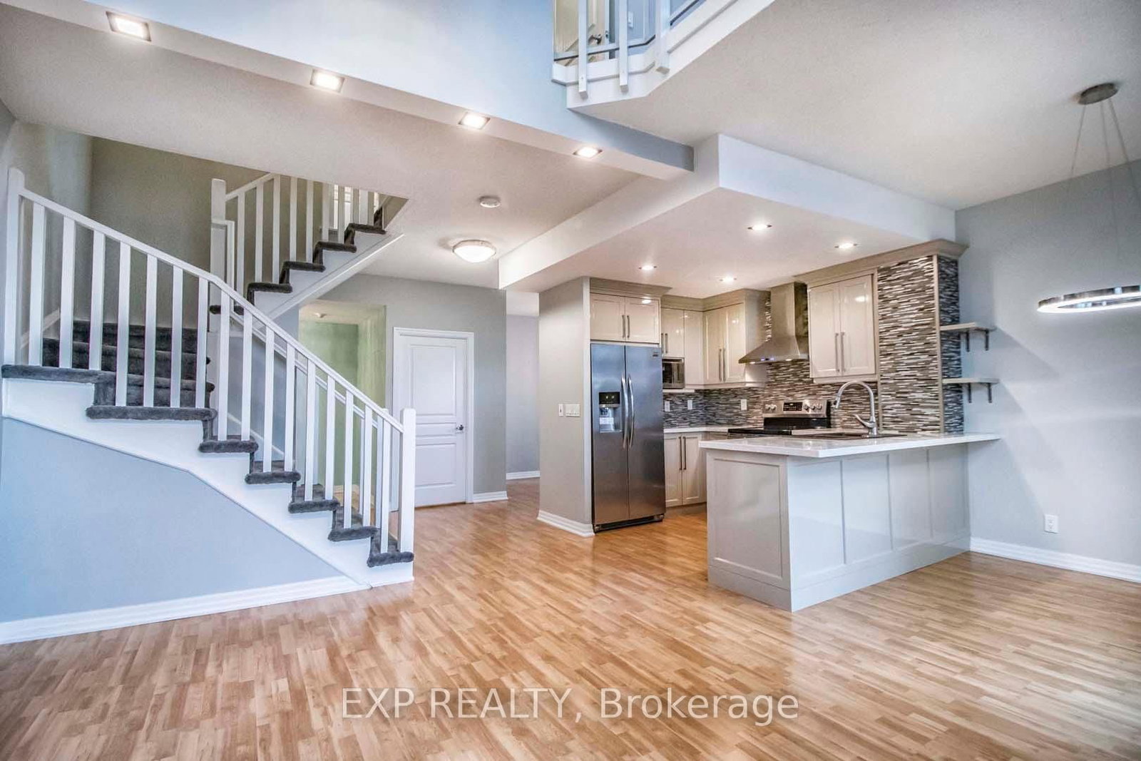 3939 Duke Of York Boulevard, Unit 707 - Photo 12