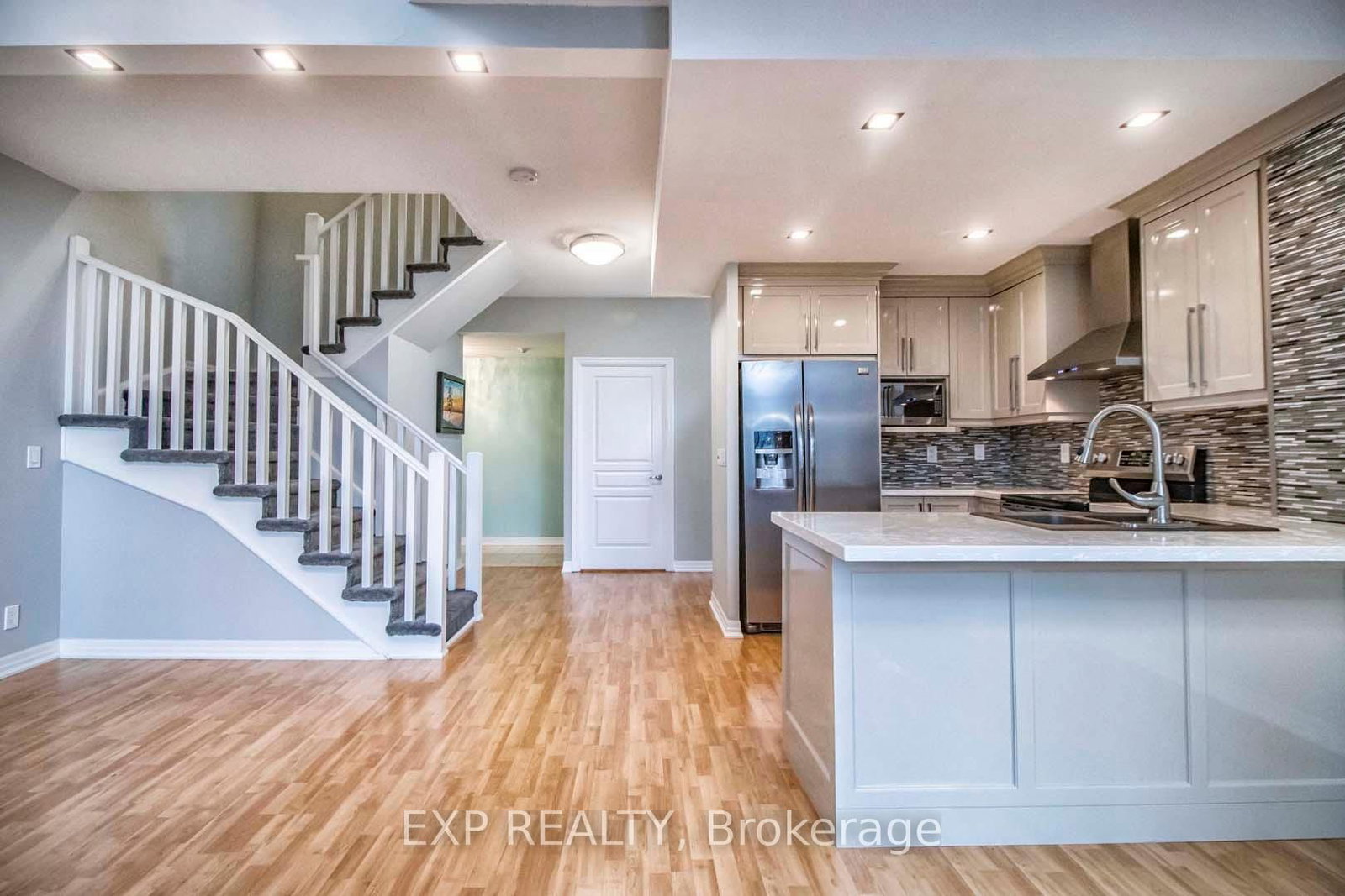 3939 Duke Of York Boulevard, Unit 707 - Photo 18