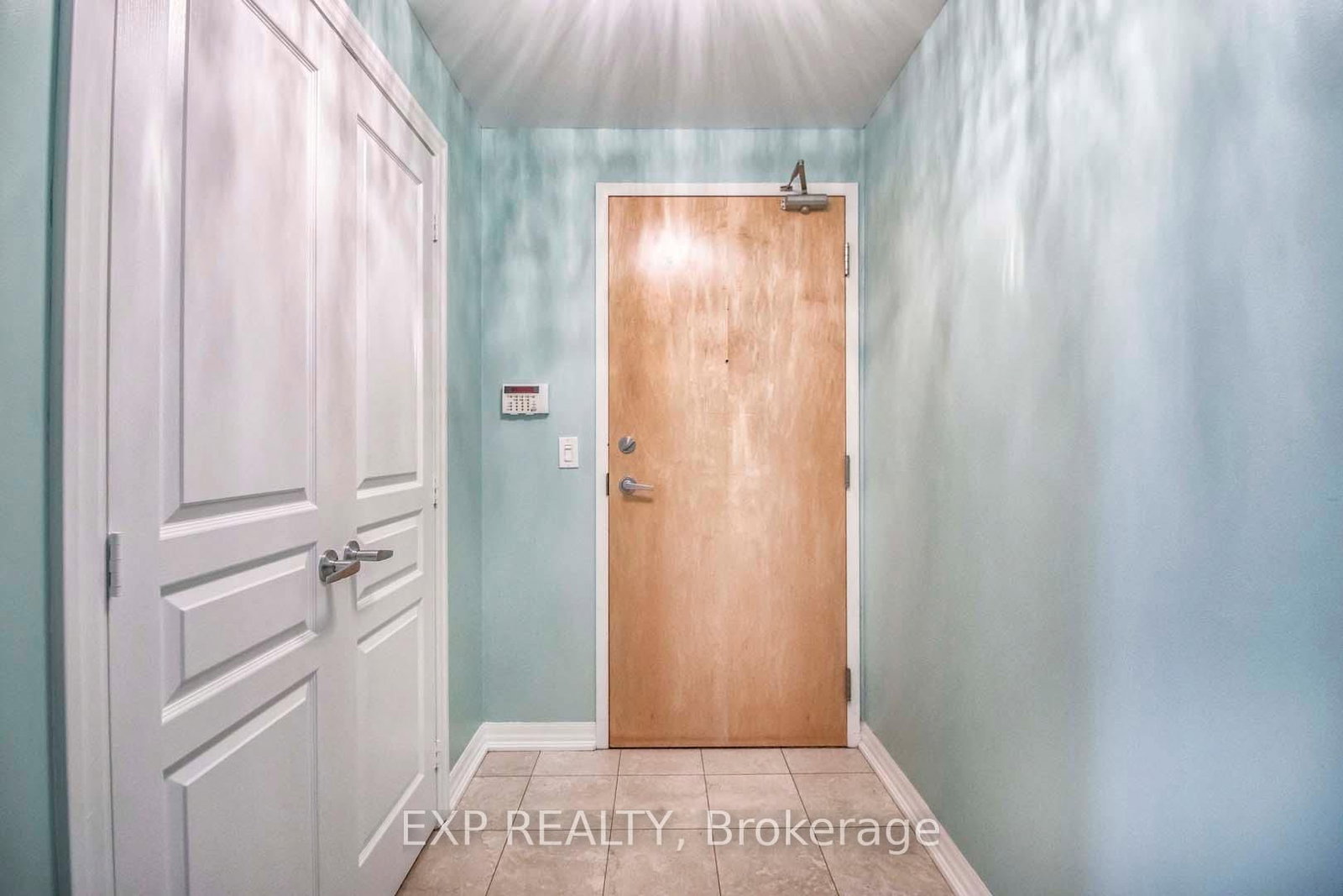 3939 Duke Of York Boulevard, Unit 707 - Photo 2