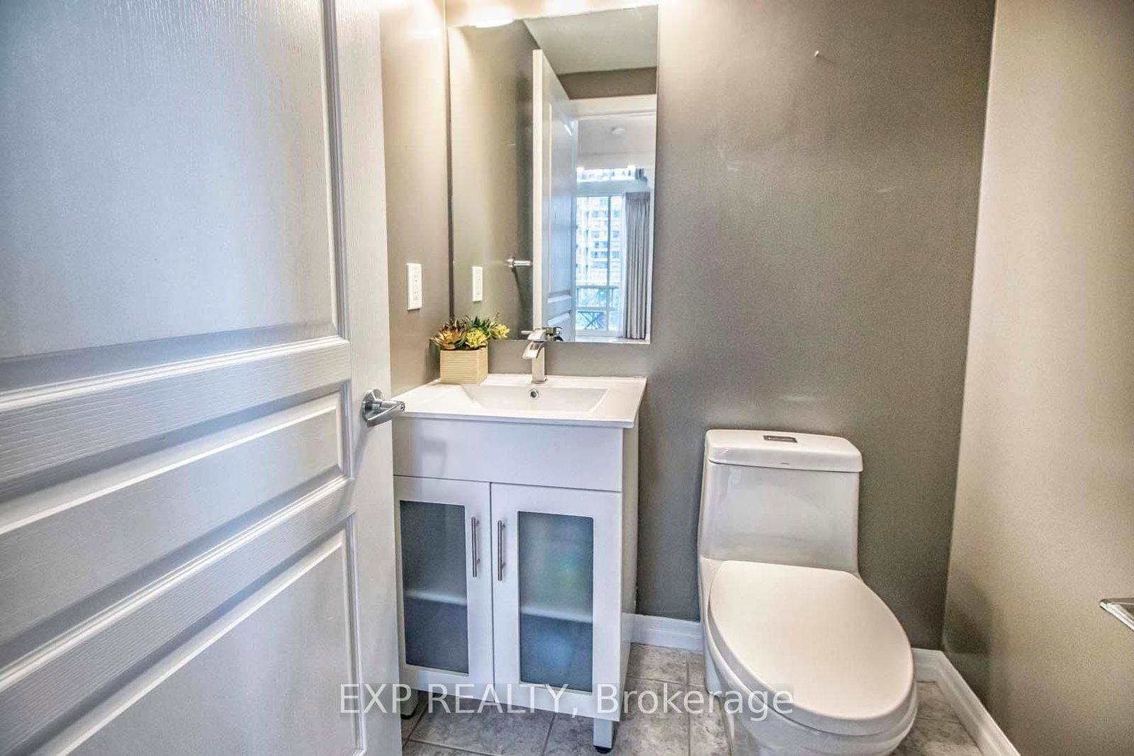 3939 Duke Of York Boulevard, Unit 707 - Photo 24