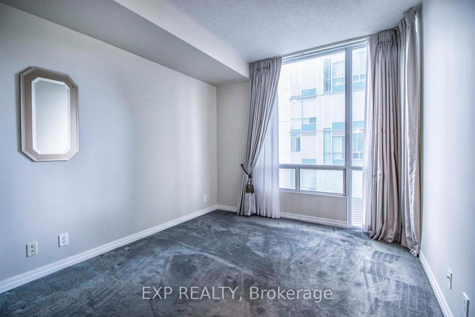 3939 Duke Of York Boulevard, Unit 707 - Photo 34