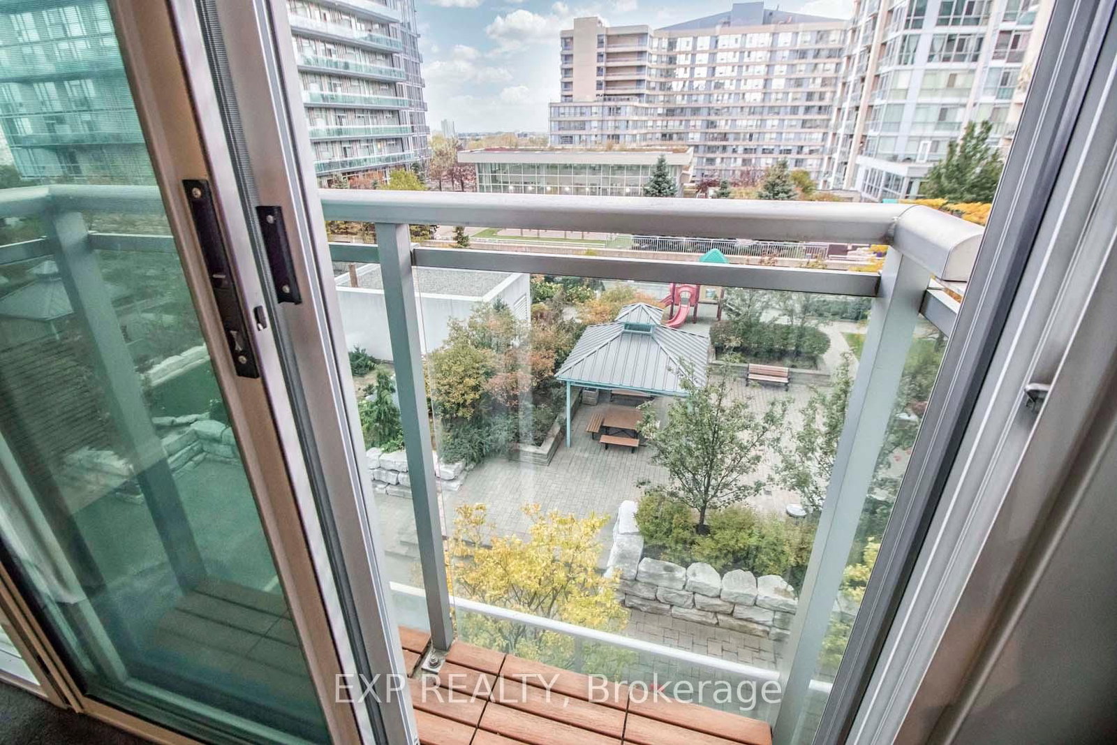 3939 Duke Of York Boulevard, Unit 707 - Photo 38