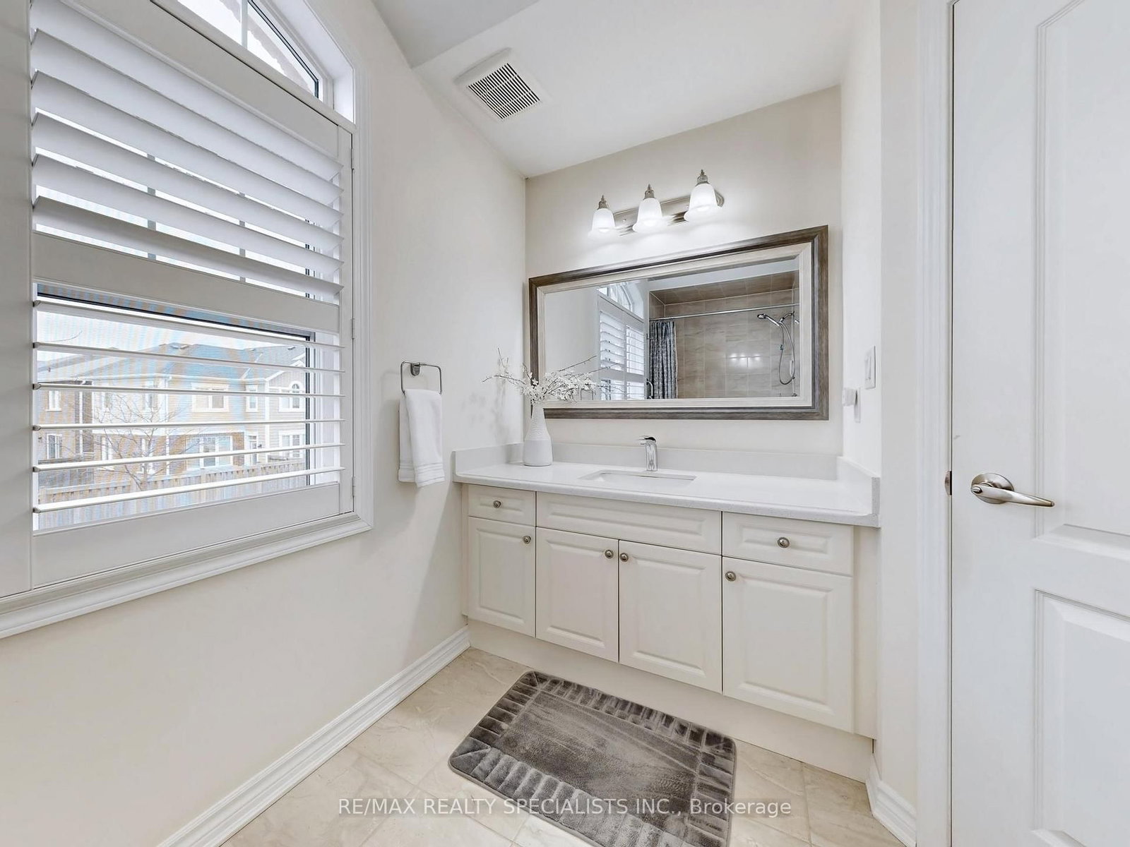 1442 Orr Terrace - Photo 32