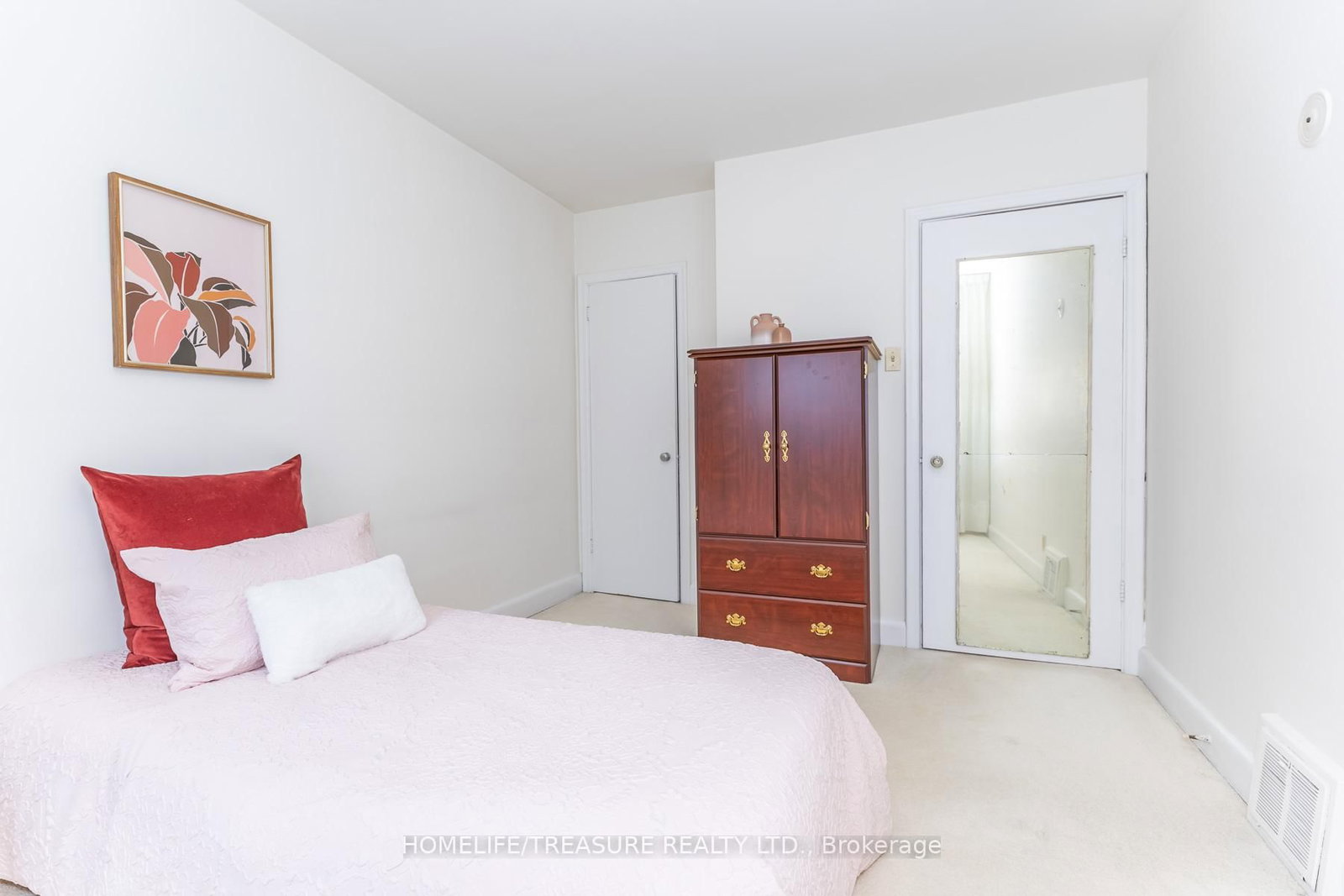 Detached House for sale at 166 Delta Street, Toronto, Ontario, M8W 4E5 - Alderwood - MLS: W12989402