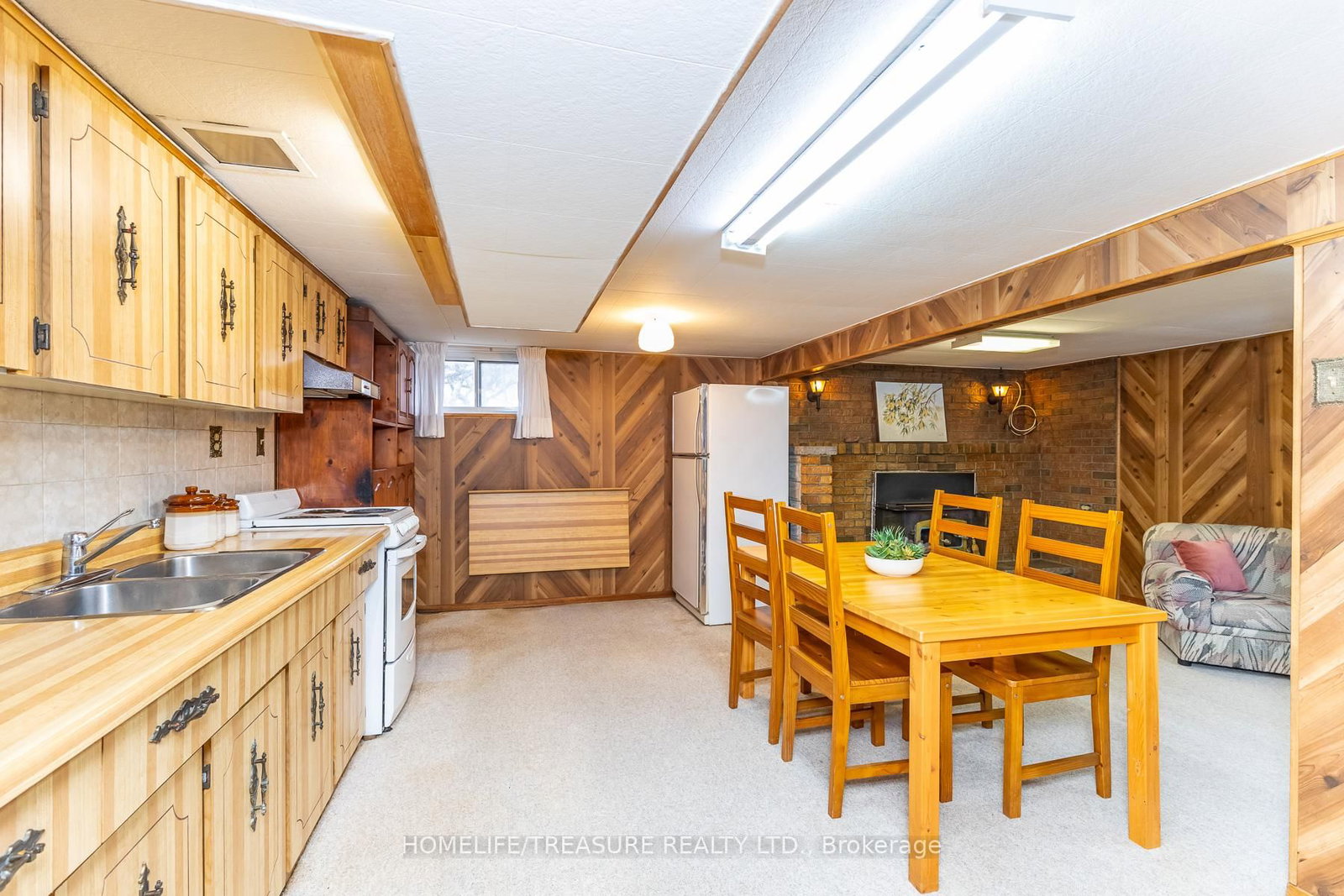 Detached House for sale at 166 Delta Street, Toronto, Ontario, M8W 4E5 - Alderwood - MLS: W12989402