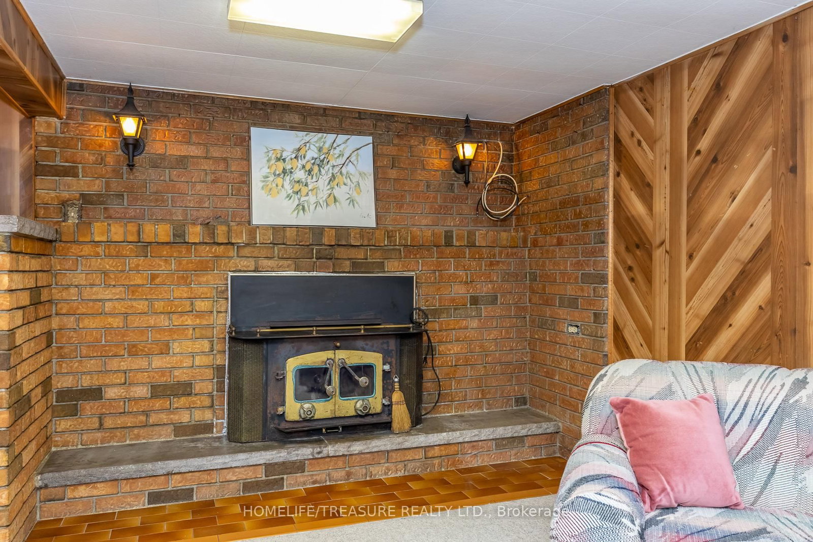 Detached House for sale at 166 Delta Street, Toronto, Ontario, M8W 4E5 - Alderwood - MLS: W12989402