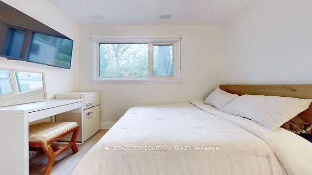 3170 The Credit Woodlands, Unit Lower - Photo 10