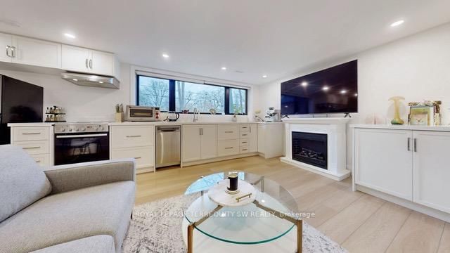 3170 The Credit Woodlands, Unit Lower - Photo 4