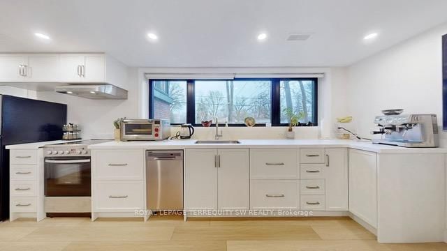 3170 The Credit Woodlands, Unit Lower - Photo 7