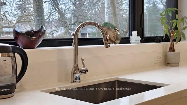 3170 The Credit Woodlands, Unit Lower - Photo 8