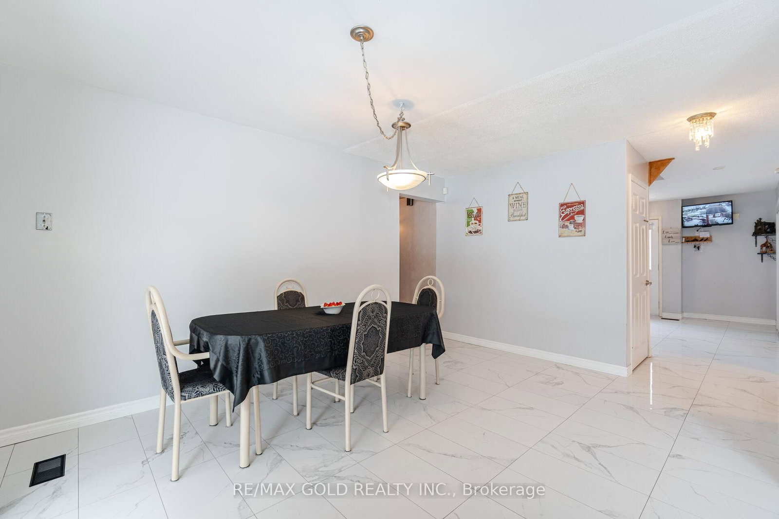 Detached House for sale at 29 Brydon Crescent, Brampton, Ontario, L6X 3K2 - Brampton East - MLS: W12989510