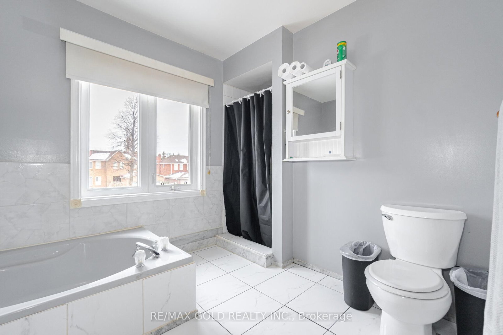 Detached House for sale at 29 Brydon Crescent, Brampton, Ontario, L6X 3K2 - Brampton East - MLS: W12989510