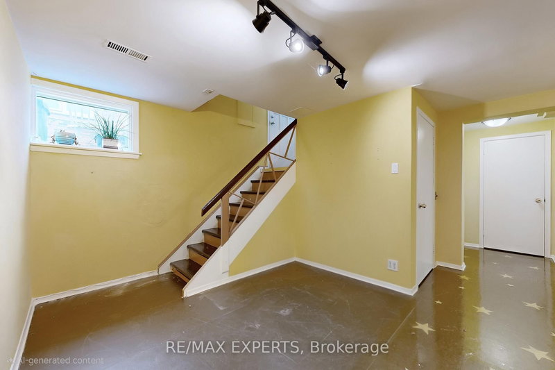 862 Glencairn Ave, Toronto, M6B 2A5 | Image 3