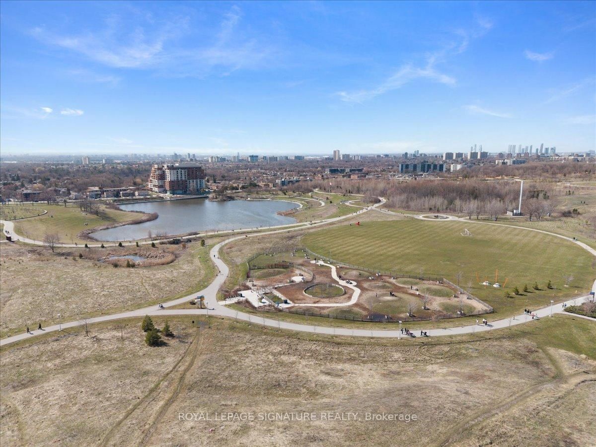 181 William Duncan Road, Unit 8 - Photo 45