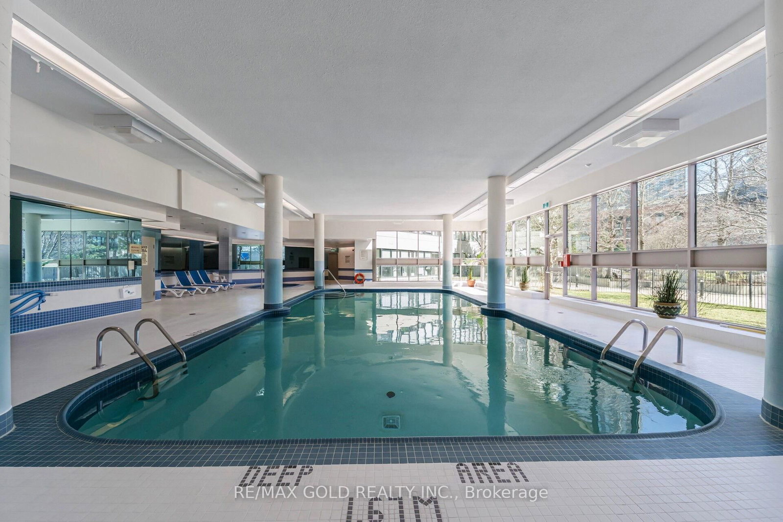 350 Rathburn Road W, Unit 1406 - Photo 30