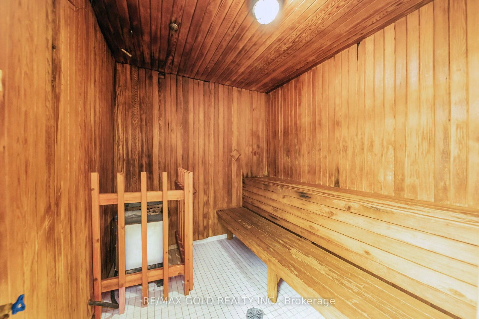 350 Rathburn Road W, Unit 1406 - Photo 31