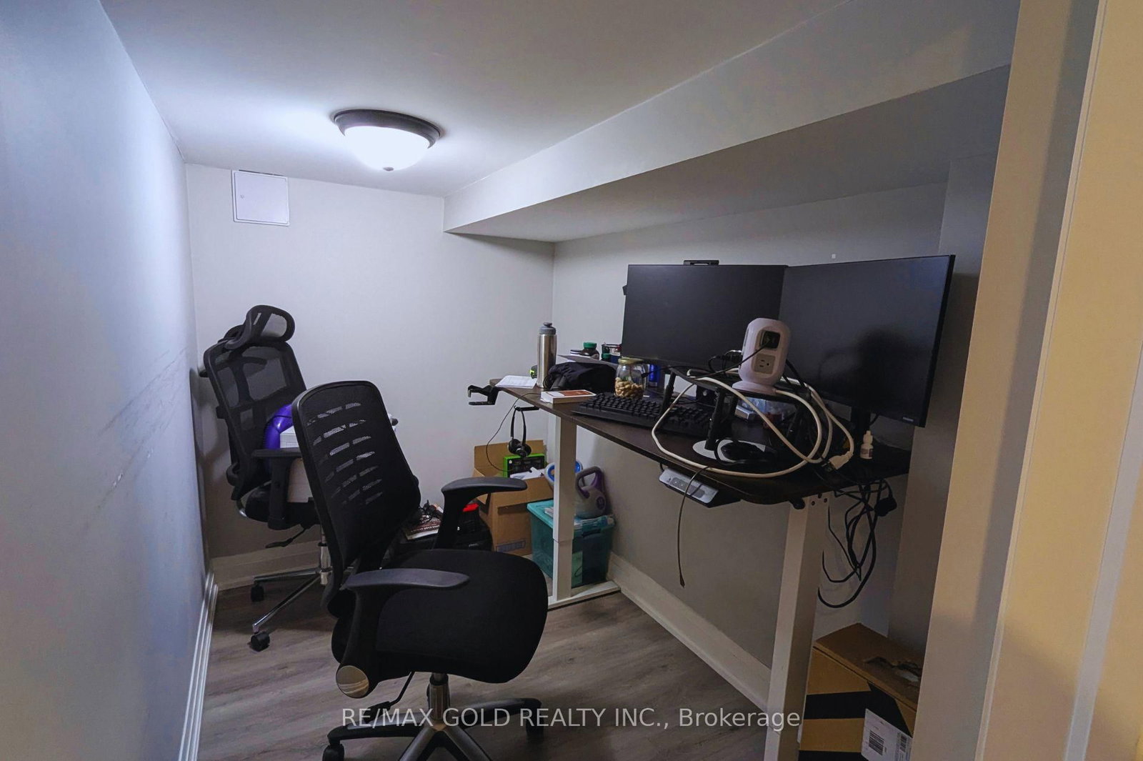 93 Yardley Crescent, Unit BSMT - Photo 10