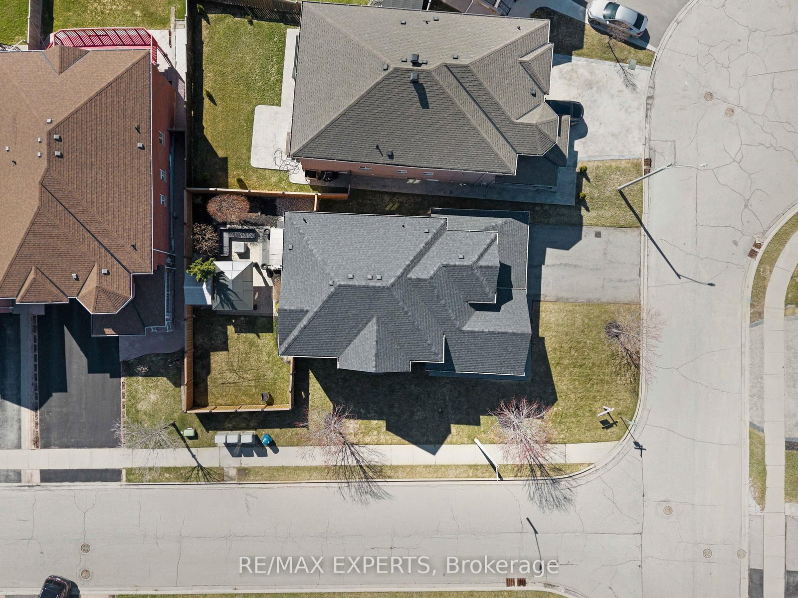 Detached House for sale at 52 Goreridge Crescent, Brampton, Ontario, L6P 1P1 - Bram East - MLS: W12989724