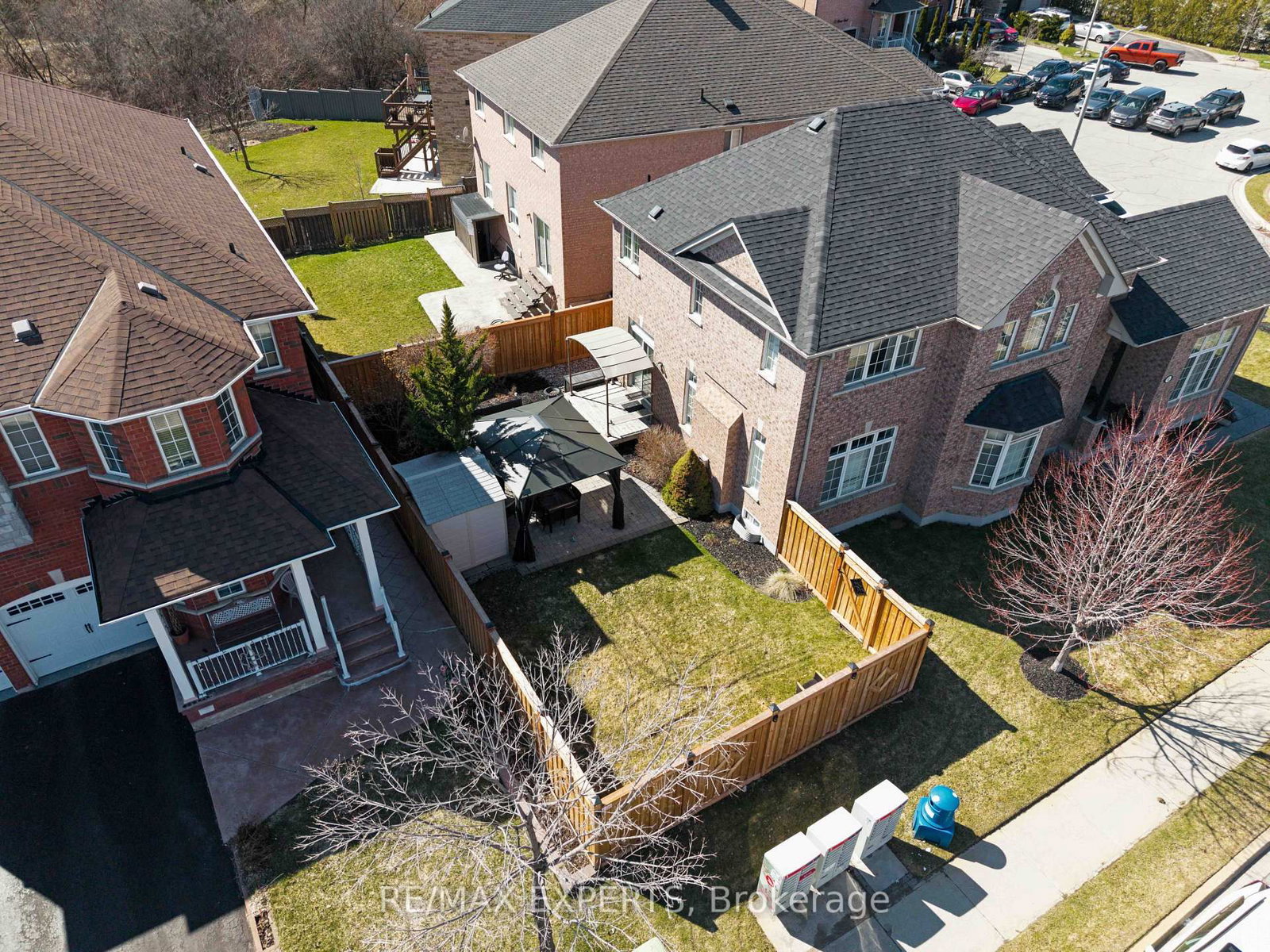 Detached House for sale at 52 Goreridge Crescent, Brampton, Ontario, L6P 1P1 - Bram East - MLS: W12989724