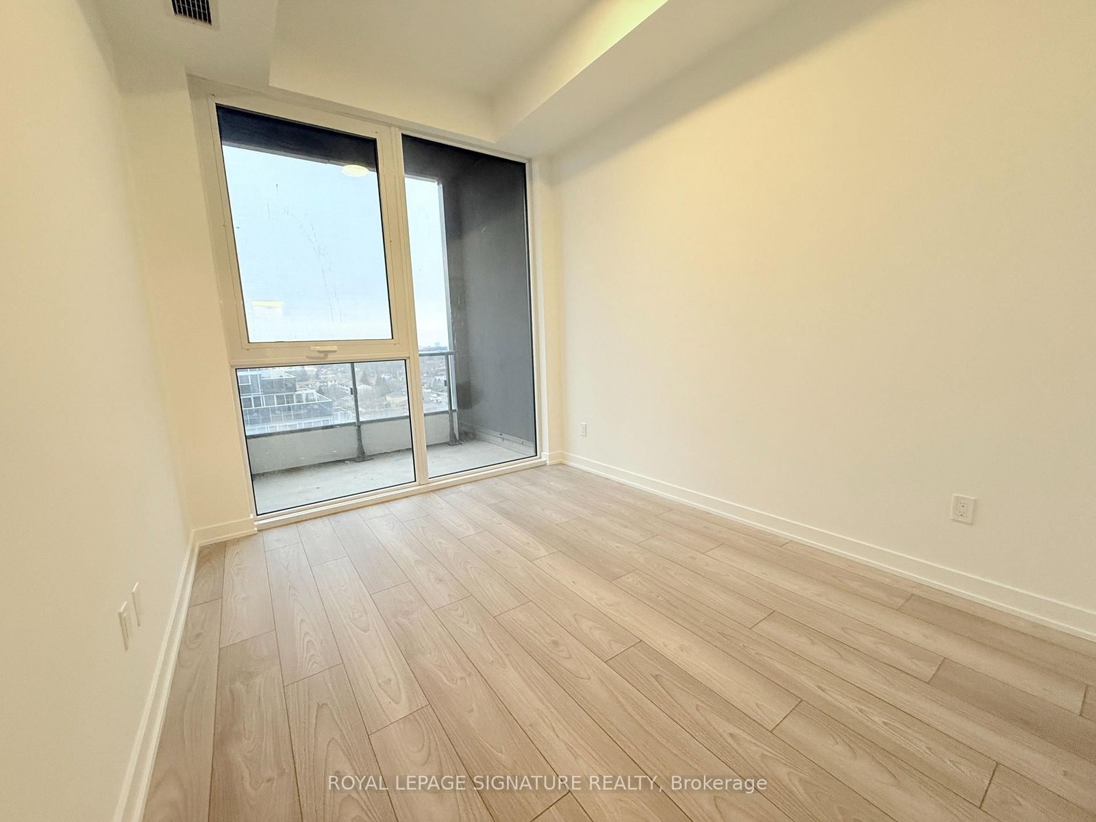 1007 The Queensway, Unit 923 - Photo 9