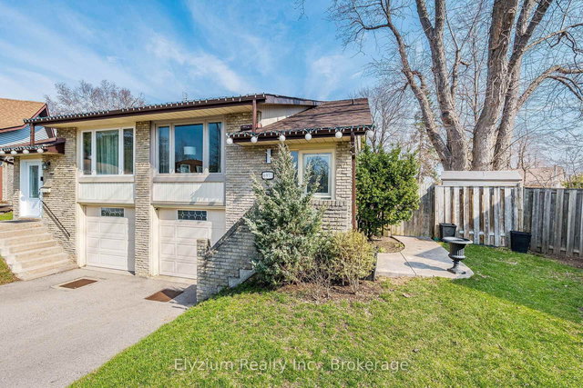 6953 Cherbourg Gardens