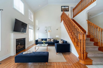 6-bed Detached House · 52 Mount Royal Circ