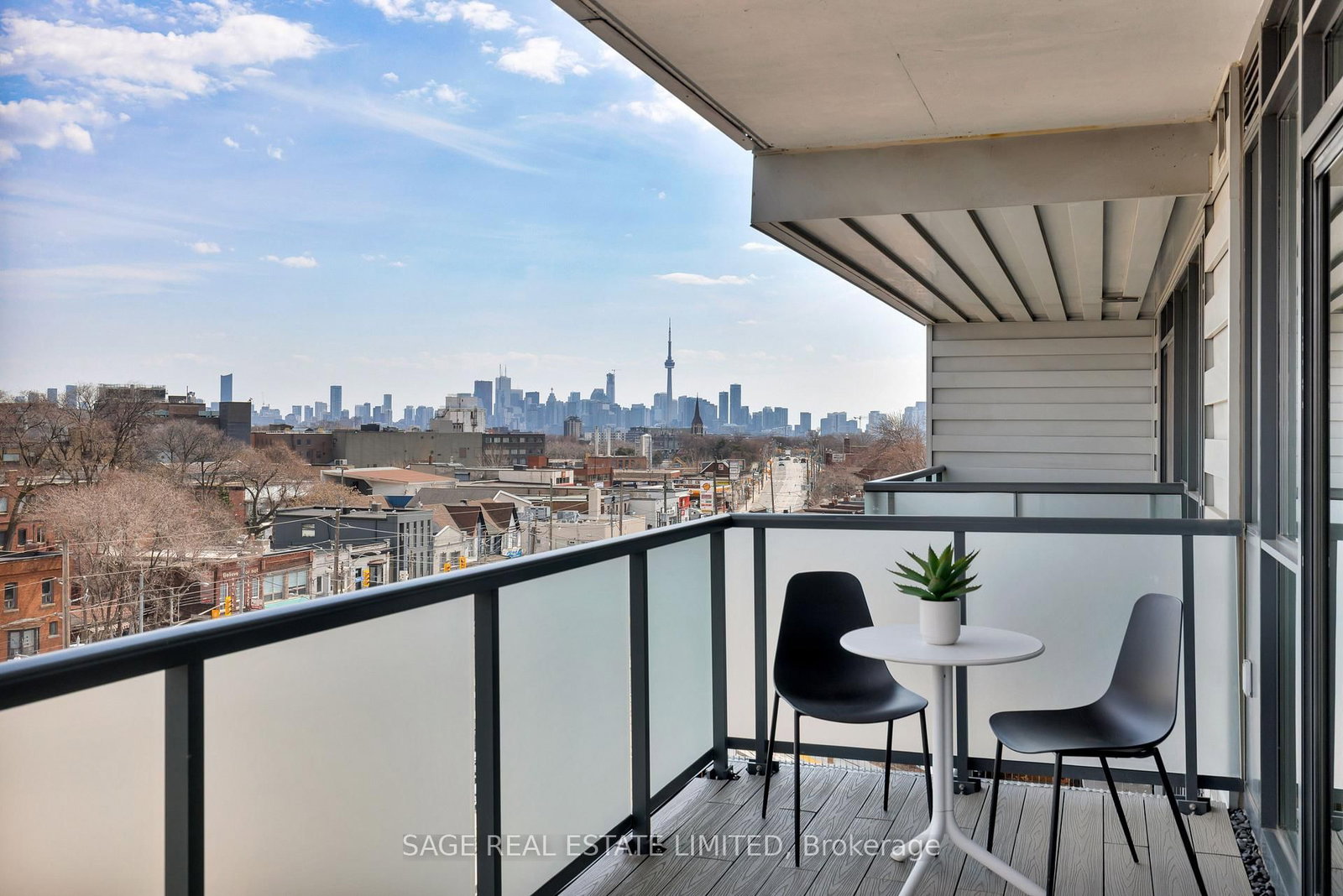 36 Howard Park Avenue, Unit 707 - Photo 11